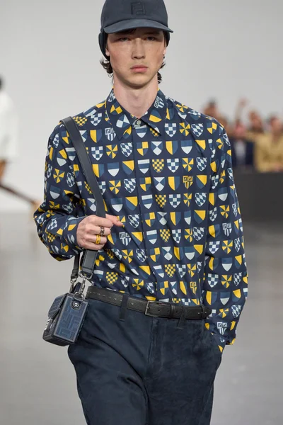 Look 58